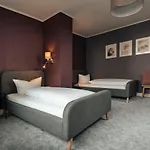 Hotel Freihof Am Roland 3*
