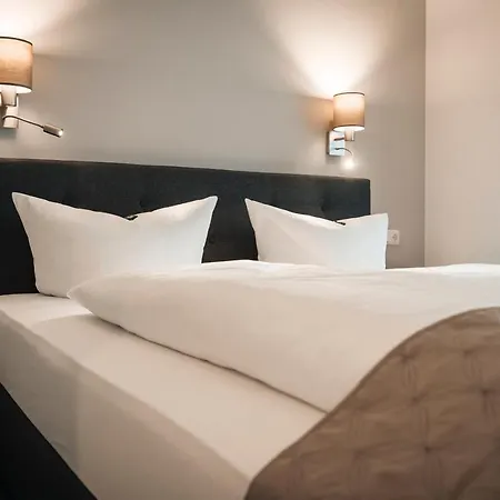 Otel Freihof Am Roland