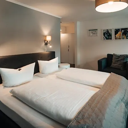 Freihof Am Roland Otel Wedel