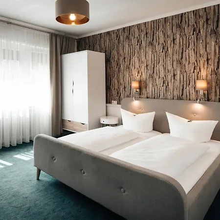 Freihof Am Roland Hotel