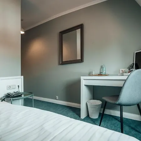 Freihof Am Roland Hotel 3*