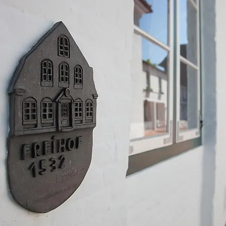 Hotel Freihof Am Roland 3*