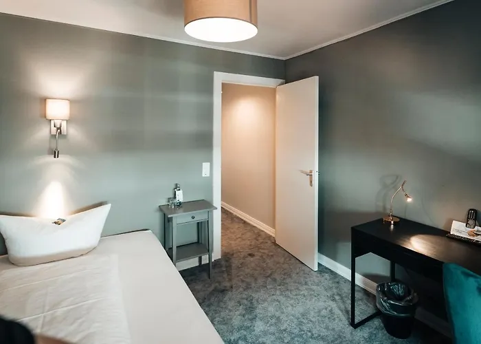 Freihof Am Roland Hotel