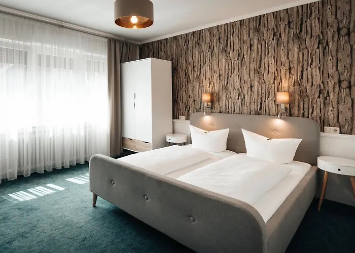 Freihof Am Roland Hotel