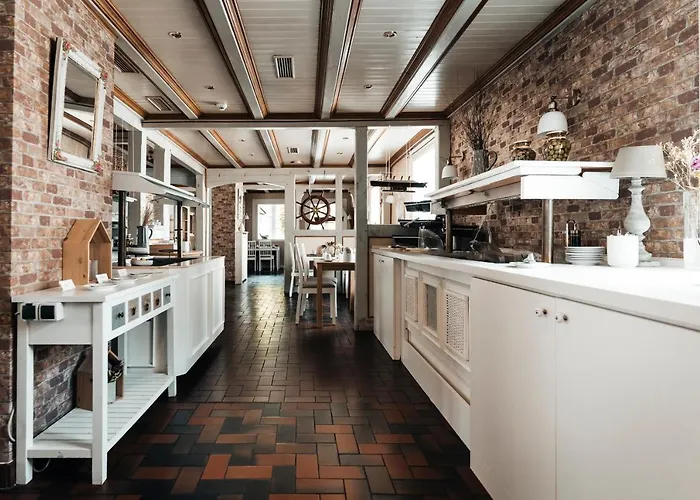 Hotel Freihof Am Roland 3*