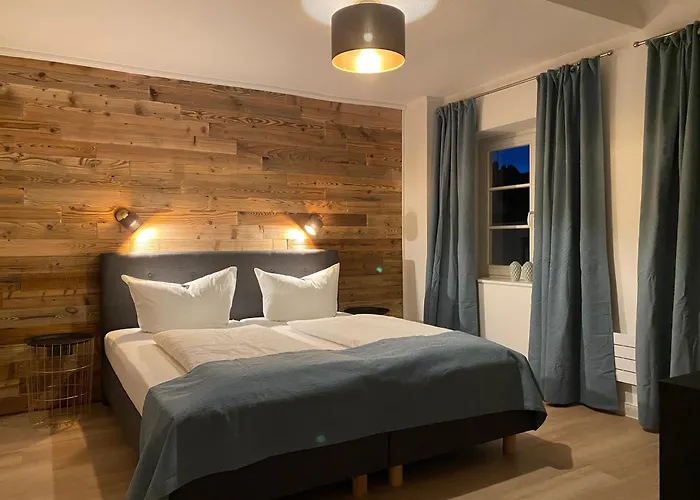 Freihof Am Roland Hotel