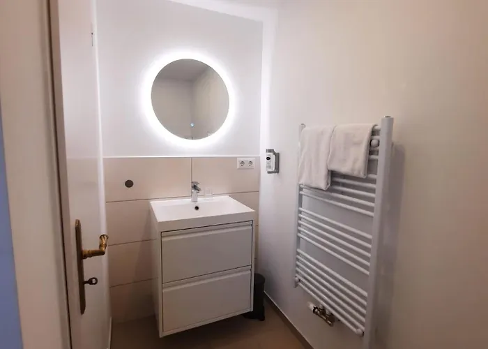 Hotel Freihof Am Roland 3*