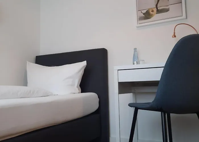 Freihof Am Roland Wedel