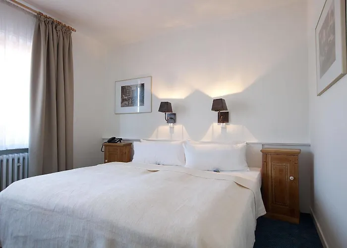 Freihof Am Roland 3*