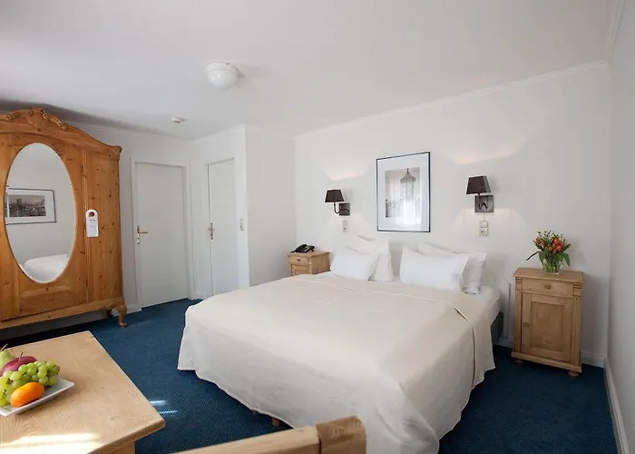 Freihof Am Roland Wedel